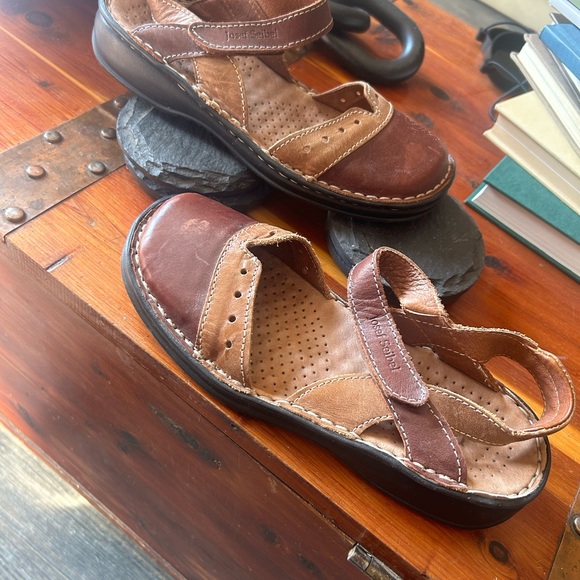 Shoes  by Josef Seibel - Picture 12 of 12